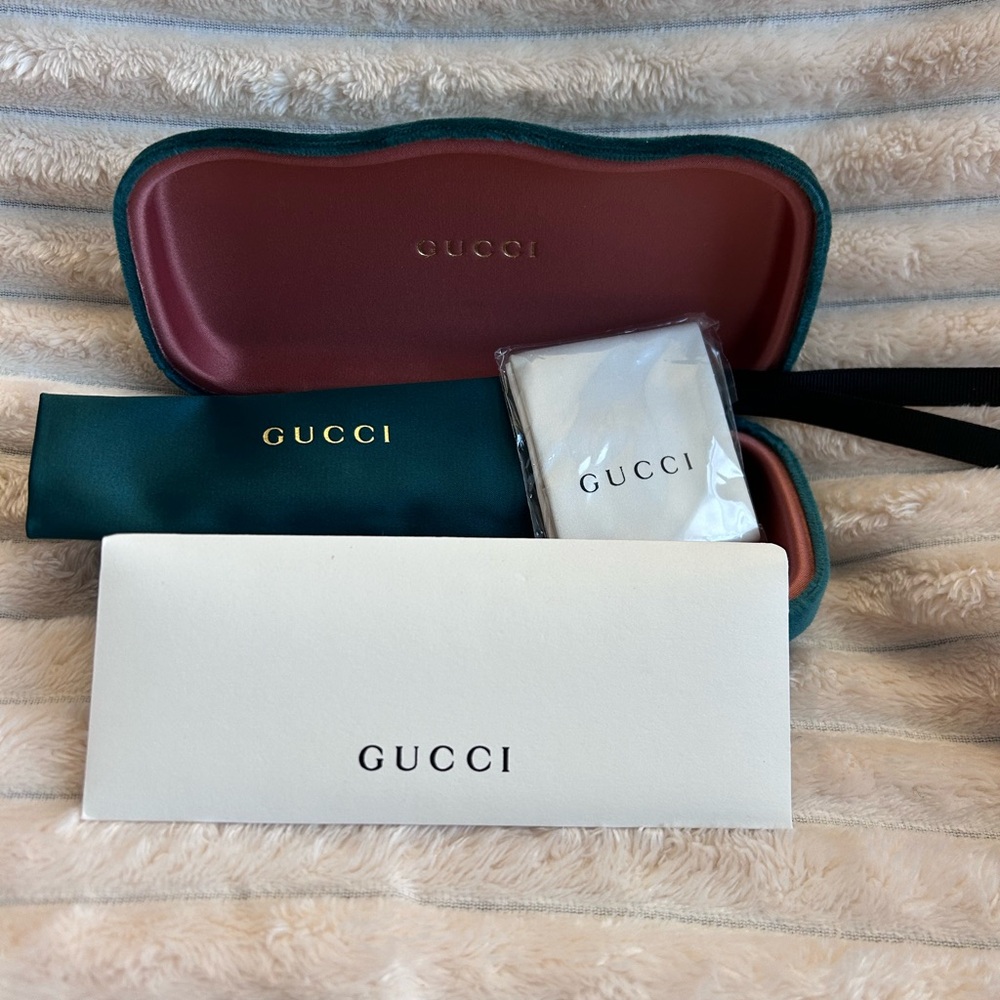 Gucci Authentic Designer Hard Velvet Clamshell Case